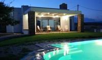 Cristelia Luxury Sea Front & Pool *